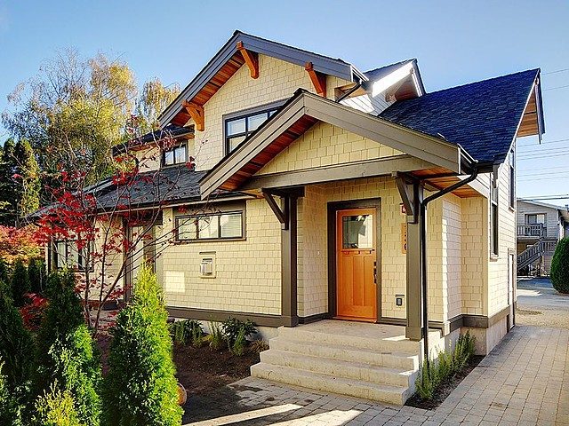 The Coach House interior